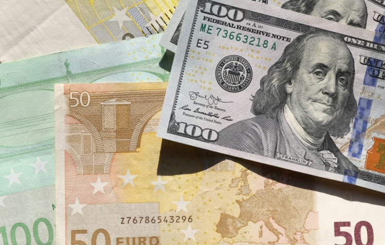 Η νέα απειλή για το ευρώ δεν είναι το δολάριο – Τι φοβούνται αξιωματούχοι της ΕΚΤ Η νέα απειλή για το ευρώ δεν είναι το δολάριο – Τι φοβούνται αξιωματούχοι της ΕΚΤ