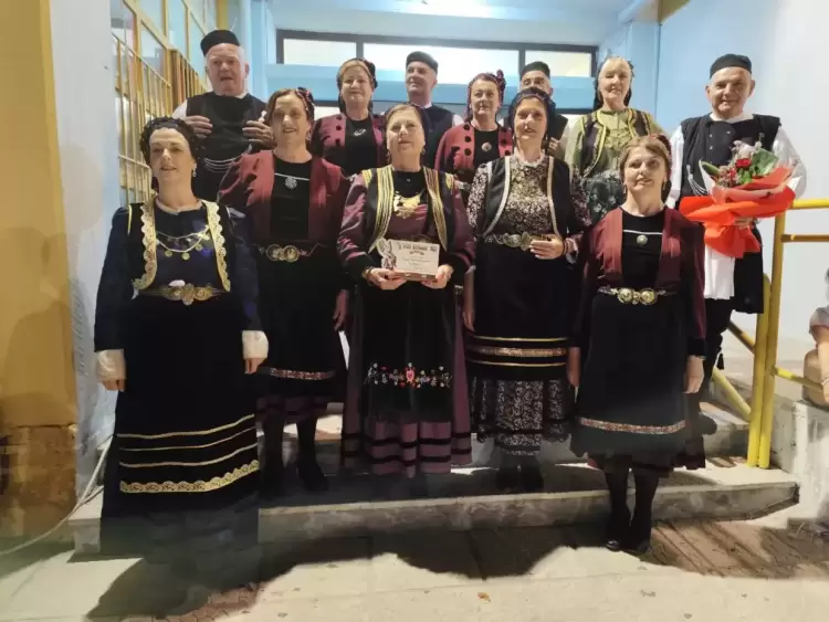 Οι Γρεβενιώτες της Κοζάνης στα Ζήσεια στη Άνω Κώμη