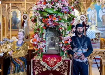 Ο ποντιακός ελληνισμός ανηφορίζει στην Ιερά Μονή Παναγίας Σουμελά – Βαθιά θρησκευτική κατάνυξη