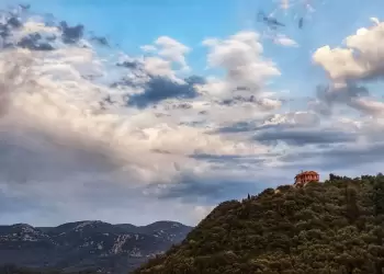 Πώς θα είναι ο καιρός σε Κοζάνη και Δυτική Μακεδονία σήμερα Παρασκευή, 29 Αυγούστου 2025: Γενικά Αίθριος με άνεμους και ζέστη