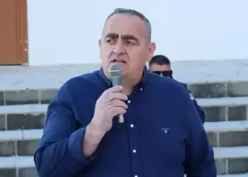 Πρόταση βοήθειας έκανε σήμερα η Ελλάδα στην Αλβανία για τις φωτιές στα χωριά της μειονότητας – Τι λέει ο Φρέντη Μπελέρης