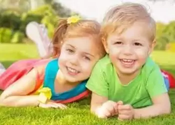 Σε ποια χώρα ζουν τα πιο ευτυχισμένα παιδιά του κόσμου; Απογοητευτική η θέση της Ελλάδας