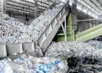 Τα πλαστικά σκουπίδια πνίγουν τον πλανήτη και οι εκπρόσωποι των χωρών του κόσμου συζητούν κείμενο «δεσμευτικής συνθήκης» για την μείωση της μάστιγας Τα πλαστικά σκουπίδια πνίγουν τον πλανήτη και οι εκπρόσωποι των χωρών του κόσμου συζητούν κείμενο «δεσμευτικής συνθήκης» για την μείωση της μάστιγας