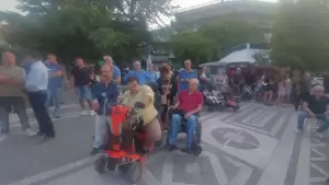 «Το κράνος δεν είναι επιλογή … είναι ανάγκη»: με επιτυχία η εκδήλωση που οργάνωσε το Τμήμα Τροχαίας Εορδαίας της Διεύθυνσης Αστυνομίας Κοζάνης