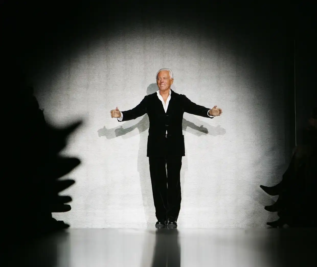 Giorgio Armani: Ο μοναδικός από τους μεγάλους της μόδας που δεν πούλησε ποτέ την εταιρεία του