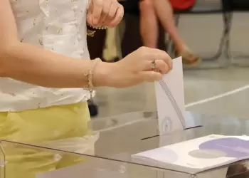 Opinion Poll: Στο 30,5% ανεβαίνει η ΝΔ, προβάδισμα 16,5 μονάδων από το ΠΑΣΟΚ - «Σημαντικά τα μέτρα της ΔΕΘ», λένε 7 στους 10 Opinion Poll: Στο 30,5% ανεβαίνει η ΝΔ, προβάδισμα 16,5 μονάδων από το ΠΑΣΟΚ – «Σημαντικά τα μέτρα της ΔΕΘ», λένε 7 στους 10