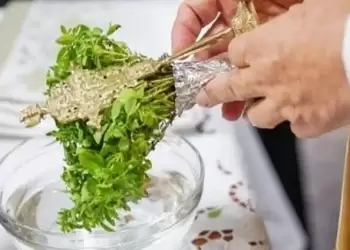 Ο Αγιασμός στο Εσπερινό Γυμνάσιο Κοζάνης με Λυκειακές Τάξεις Ο Αγιασμός στο Εσπερινό Γυμνάσιο Κοζάνης με Λυκειακές Τάξεις