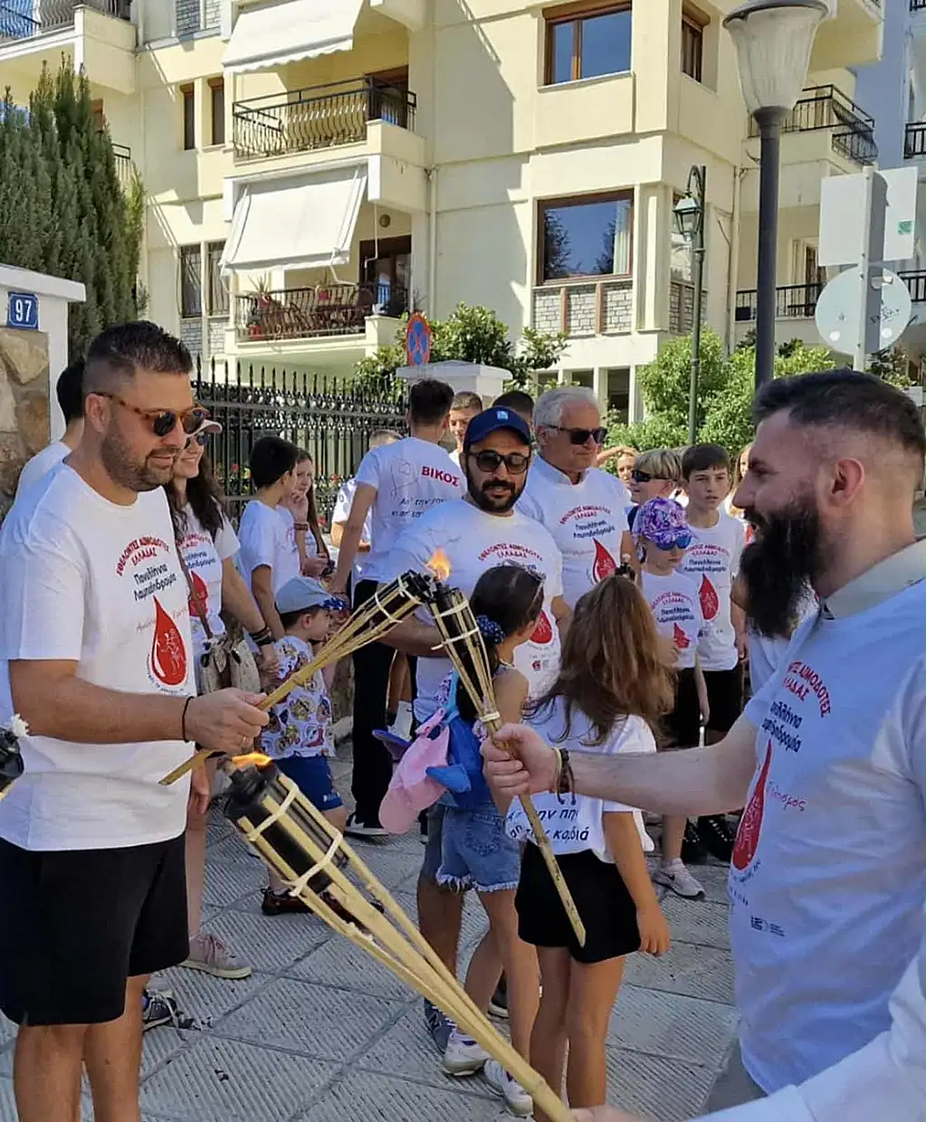 Από τη Φλώρινα πέρασε η 23η Πανελλήνια Λαμπαδηδρομία Εθελοντών Αιμοδοτών (εικόνες) Από τη Φλώρινα πέρασε η 23η Πανελλήνια Λαμπαδηδρομία Εθελοντών Αιμοδοτών