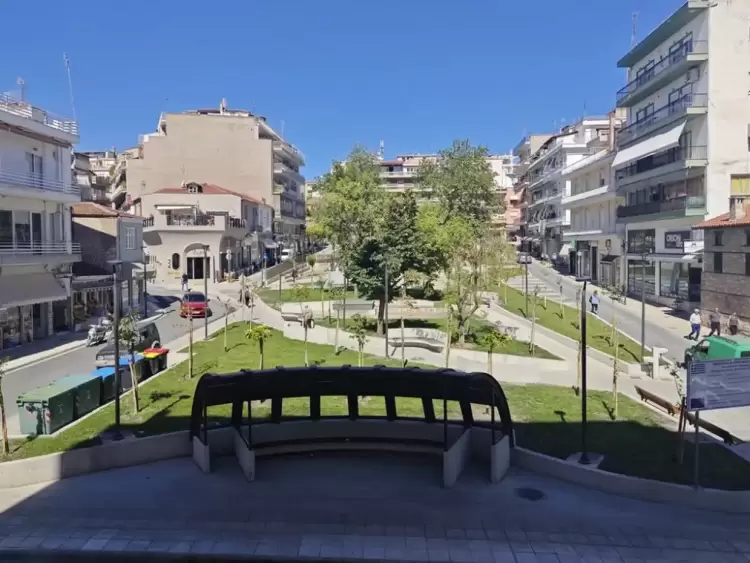 Κοζάνη - Καταστήματα Πλατείας Λασσάνη: Ήρθε η στιγμή να χαρούμε όλοι μαζί τον νέο, ανανεωμένο χώρο Αυτόματο προσχέδιο