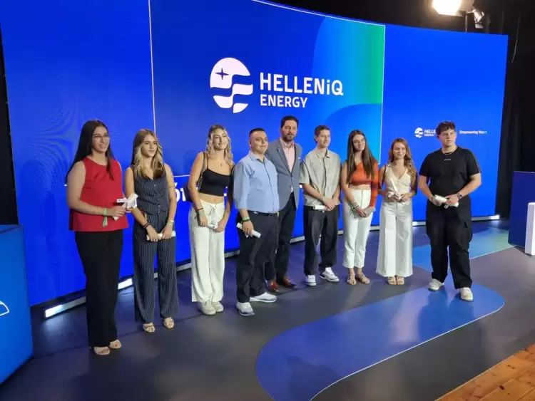 Εκδήλωση βράβευσης αποφοίτων Δήμου Κοζάνης – Έμπνευση για το μέλλον Εκδήλωση βράβευσης αποφοίτων Δήμου Κοζάνης – Έμπνευση για το μέλλον