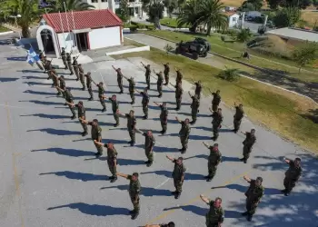 Ένστολοι: Νέο μισθολόγιο σε Ένοπλες Δυνάμεις και Σώματα Ασφαλείας – Πότε έρχεται η πρώτη αύξηση