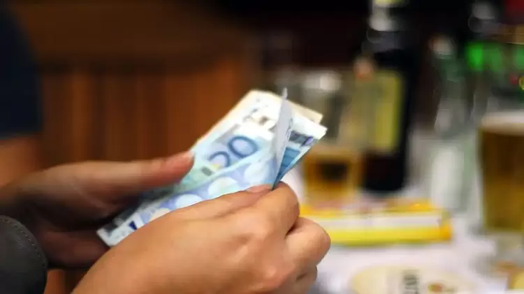 Έρχονται δύο νέα επιδόματα το φθινόπωρο – Ποιοι είναι οι δικαιούχοι και πως θα τα λάβουν