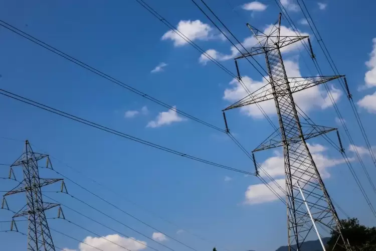 Ηλεκτρικό ρεύμα: Πότε έρχεται το κόκκινο τιμολόγιο – Πως θα διαμορφώνονται οι χρεώσεις