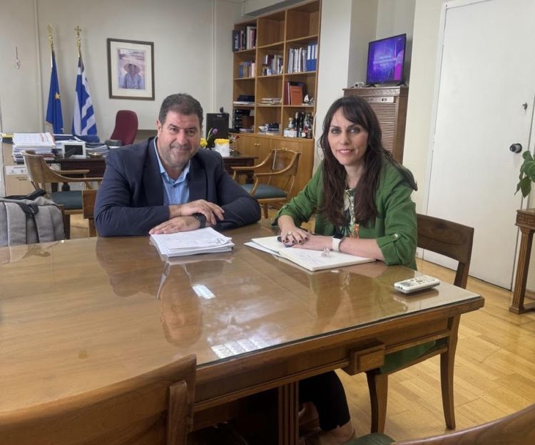 Με στόχο την ενίσχυση των υπηρεσιών  σε Γρεβενά και Δεσκάτη