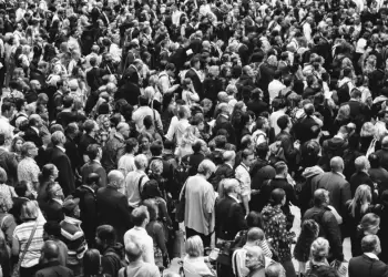 Μήπως δεν χρειάζεται να πανικοβαλλόμαστε τόσο για την παγκόσμια πτώση της γονιμότητας; Μήπως δεν χρειάζεται να πανικοβαλλόμαστε τόσο για την παγκόσμια πτώση της γονιμότητας;