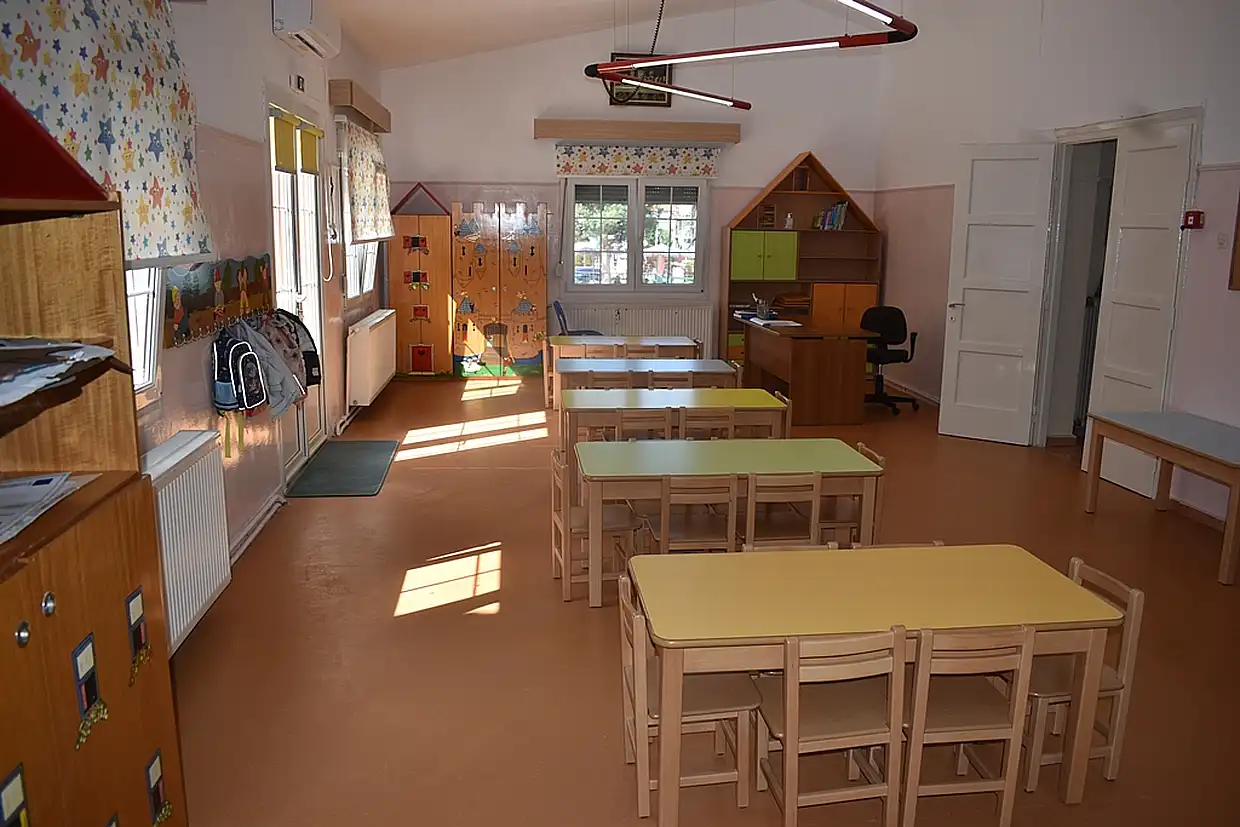 Παρεμβάσεις σε σχολικές μονάδες του Δήμου Φλώρινας για τη νέα σχολική χρονιά Παρεμβάσεις σε σχολικές μονάδες του Δήμου Φλώρινας για τη νέα σχολική χρονιά