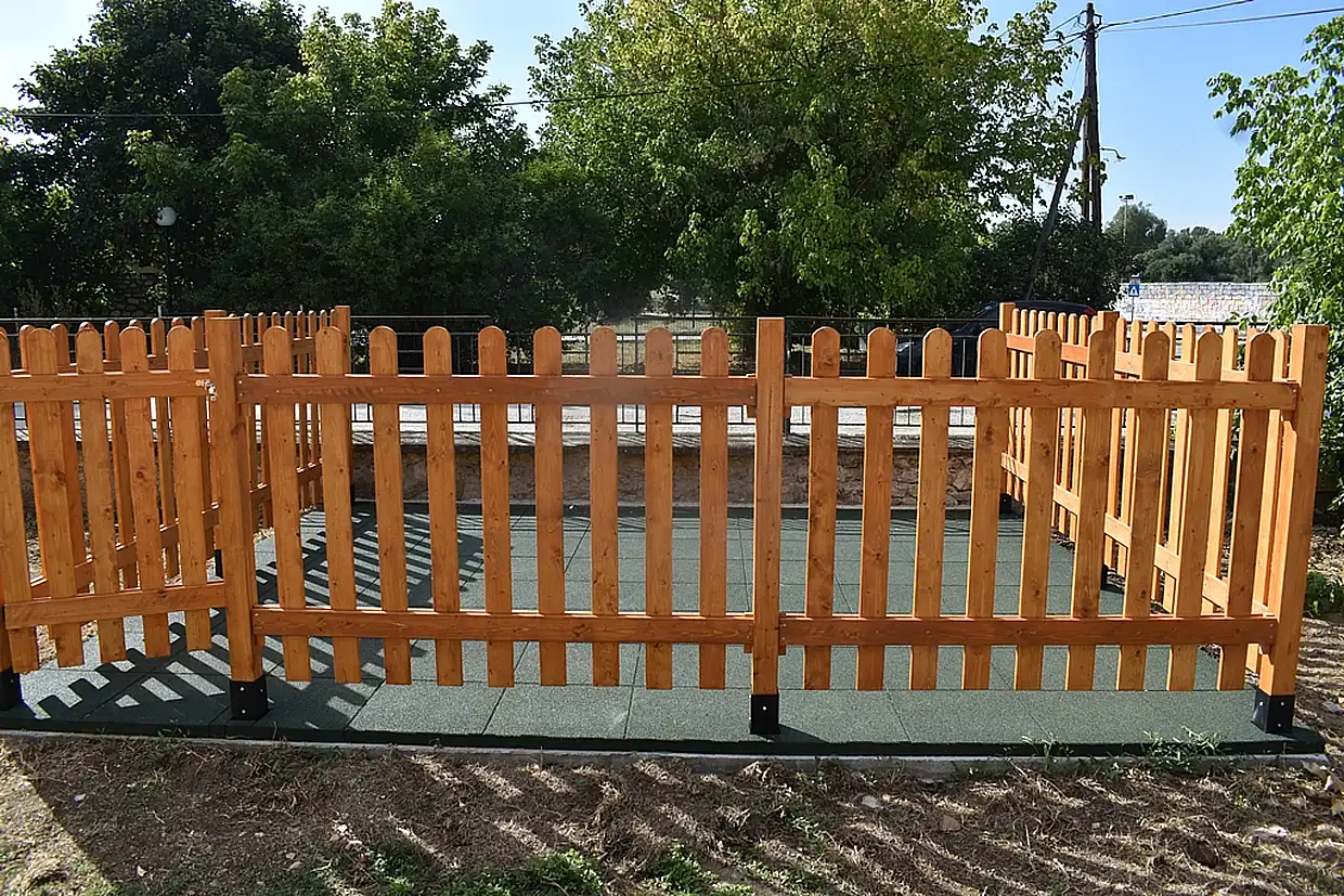 Παρεμβάσεις σε σχολικές μονάδες του Δήμου Φλώρινας για τη νέα σχολική χρονιά Παρεμβάσεις σε σχολικές μονάδες του Δήμου Φλώρινας για τη νέα σχολική χρονιά