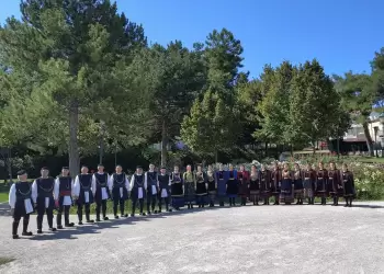 Πρώτη συνάντηση έναρξη μαθημάτων  για το χορευτικό τμήμα του Συλλόγου Γρεβενιωτών Κοζάνης