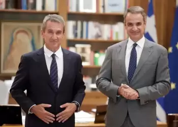 Στη ΝΔ προσχώρησε ο Ανδρέας Λοβέρδος Στη ΝΔ προσχώρησε ο Ανδρέας Λοβέρδος