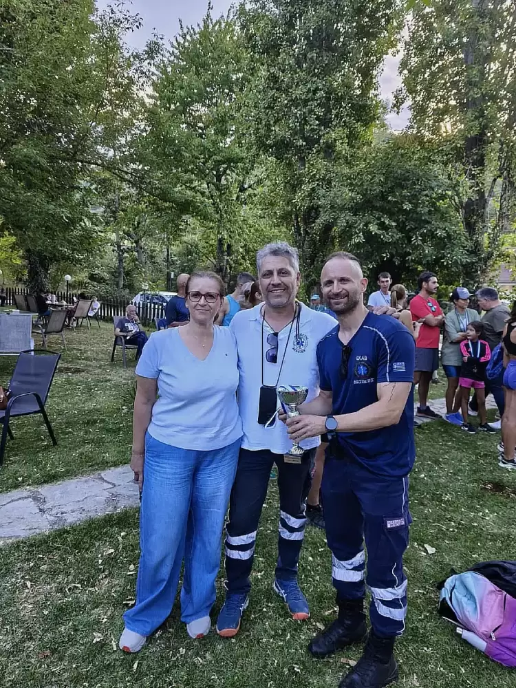 Τιμή στους διασώστες του ΕΚΑΒ και τη γιατρό που έδωσαν το φιλί της ζωής  σε συνάνθρωπό μας…