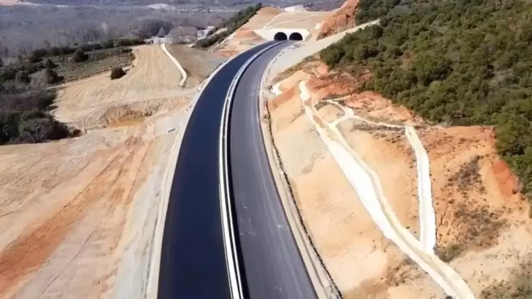 Την άνοιξη παραδίδεται πλήρως σε κυκλοφορία ο Ε65