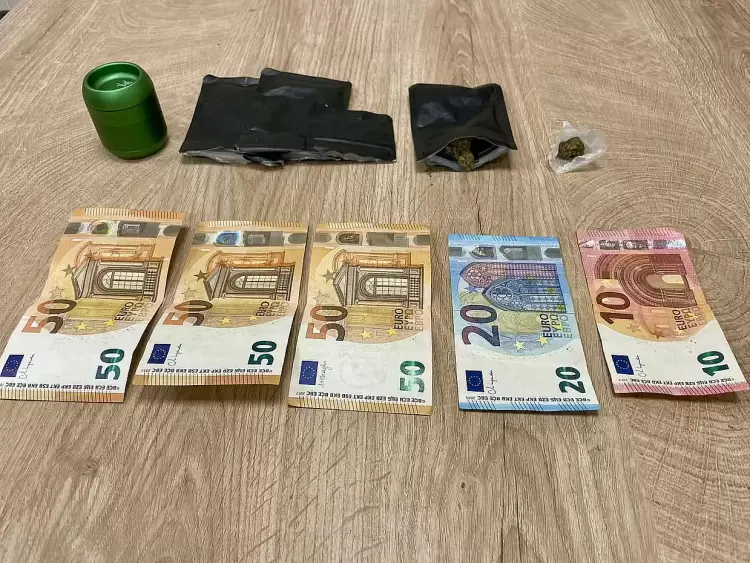 Υπόθεση Ναρκωτικών στην Καστοριά: 19χρονος Οδηγήθηκε στις Αρχές με Κακουργηματική Δικογραφία