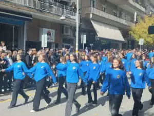 Κοζάνη: Με λαμπρότητα τιμήθηκε η ημέρα της ιστορικής μνήμης της 28ης Οκτωβρίου 1940 (βίντεο & εικόνες) Live η Παρέλαση της Κοζάνης: Η 28η Οκτωβρίου Γιορτάζεται με Λαμπρότητα