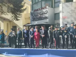 Κοζάνη: Με λαμπρότητα τιμήθηκε η ημέρα της ιστορικής μνήμης της 28ης Οκτωβρίου 1940 (βίντεο & εικόνες) Live η Παρέλαση της Κοζάνης: Η 28η Οκτωβρίου Γιορτάζεται με Λαμπρότητα