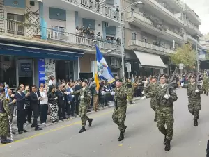 Κοζάνη: Με λαμπρότητα τιμήθηκε η ημέρα της ιστορικής μνήμης της 28ης Οκτωβρίου 1940 (βίντεο & εικόνες) Live η Παρέλαση της Κοζάνης: Η 28η Οκτωβρίου Γιορτάζεται με Λαμπρότητα