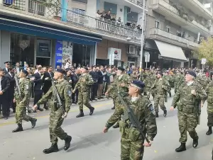 Κοζάνη: Με λαμπρότητα τιμήθηκε η ημέρα της ιστορικής μνήμης της 28ης Οκτωβρίου 1940 (βίντεο & εικόνες) Live η Παρέλαση της Κοζάνης: Η 28η Οκτωβρίου Γιορτάζεται με Λαμπρότητα
