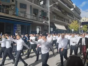 Κοζάνη: Με λαμπρότητα τιμήθηκε η ημέρα της ιστορικής μνήμης της 28ης Οκτωβρίου 1940 (βίντεο & εικόνες) Live η Παρέλαση της Κοζάνης: Η 28η Οκτωβρίου Γιορτάζεται με Λαμπρότητα