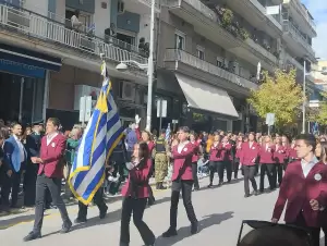 Κοζάνη: Με λαμπρότητα τιμήθηκε η ημέρα της ιστορικής μνήμης της 28ης Οκτωβρίου 1940 (βίντεο & εικόνες) Live η Παρέλαση της Κοζάνης: Η 28η Οκτωβρίου Γιορτάζεται με Λαμπρότητα