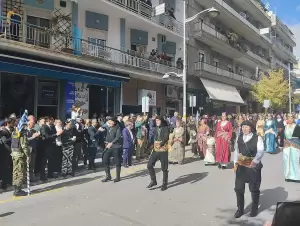 Κοζάνη: Με λαμπρότητα τιμήθηκε η ημέρα της ιστορικής μνήμης της 28ης Οκτωβρίου 1940 (βίντεο & εικόνες) Live η Παρέλαση της Κοζάνης: Η 28η Οκτωβρίου Γιορτάζεται με Λαμπρότητα