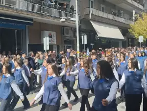 Κοζάνη: Με λαμπρότητα τιμήθηκε η ημέρα της ιστορικής μνήμης της 28ης Οκτωβρίου 1940 (βίντεο & εικόνες) Live η Παρέλαση της Κοζάνης: Η 28η Οκτωβρίου Γιορτάζεται με Λαμπρότητα