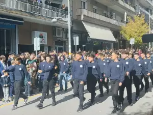 Κοζάνη: Με λαμπρότητα τιμήθηκε η ημέρα της ιστορικής μνήμης της 28ης Οκτωβρίου 1940 (βίντεο & εικόνες) Live η Παρέλαση της Κοζάνης: Η 28η Οκτωβρίου Γιορτάζεται με Λαμπρότητα