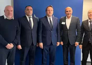 Εποικοδομητικός διάλογος στις Βρυξέλλες του Μιλτιάδη Καρακουλάκη με τον Επίτροπο Υγείας και Ευζωίας των Ζώων Olivér Várhelyi