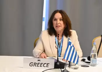 Καλλιόπη Βέττα: «Η τεχνητή νοημοσύνη στην υπηρεσία των ανθρώπων κι όχι εργαλείο για την όξυνση των ανισοτήτων» Καλλιόπη Βέττα: «Η τεχνητή νοημοσύνη στην υπηρεσία των ανθρώπων κι όχι εργαλείο για την όξυνση των ανισοτήτων»