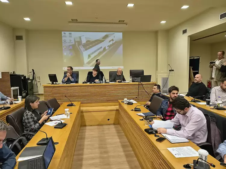 Κοζάνη: Ένταση στο Δημοτικό συμβούλιο για το ληξιαρχείο Αιανής Κοζάνη: Ένταση στο Δημοτικό συμβούλιο για το ληξιαρχείο Αιανής