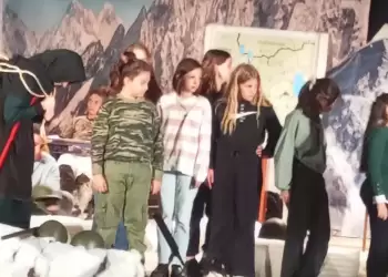 Ολοκληρώθηκαν οι παραστάσεις «Λευτεριά μου, απ’ τα κόκκαλα βγαλμένη» στη Φλώρινα Ολοκληρώθηκαν οι παραστάσεις «Λευτεριά μου, απ’ τα κόκκαλα βγαλμένη» στη Φλώρινα