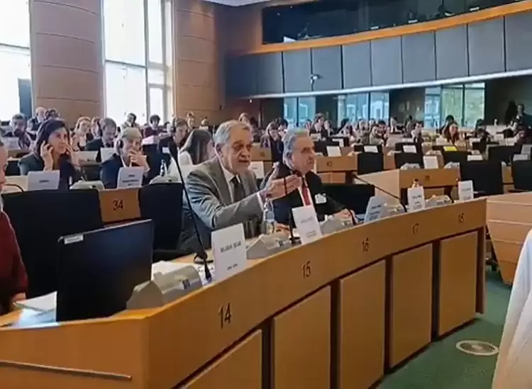 Π. Κουκουλόπουλος από τις Βρυξέλλες: «Να σπάσουμε το φορολογικό απυρόβλητο των ψηφιακών κολοσσών» Π. Κουκουλόπουλος από τις Βρυξέλλες: «Να σπάσουμε το φορολογικό απυρόβλητο των ψηφιακών κολοσσών»