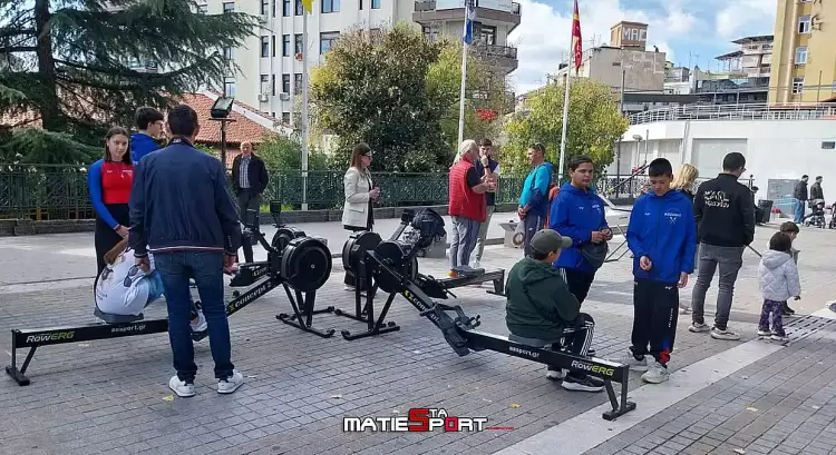 Πανελλήνια Ημέρα Κωπηλασίας – Εντυπωσιακή δράση στην κεντρική πλατεία Κοζάνης Πανελλήνια Ημέρα Κωπηλασίας – Εντυπωσιακή δράση στην κεντρική πλατεία Κοζάνης