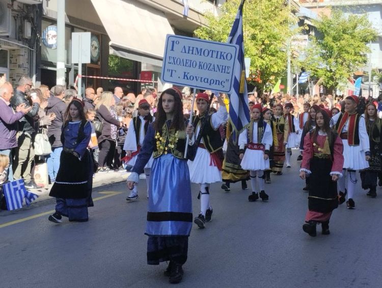 Παρέλαση Κοζάνης Live: Η 11η Οκτωβρίου Γιορτάζεται με Λαμπρότητα