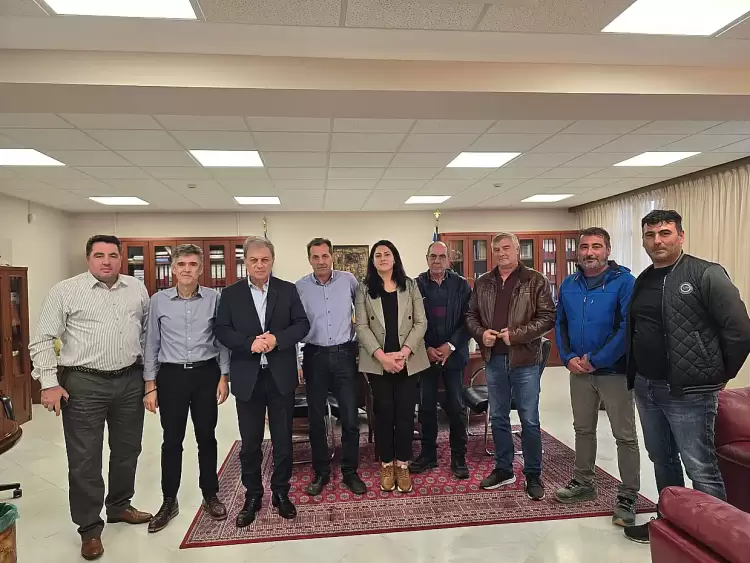 Περιφέρεια Δυτικής Μακεδονίας: Υπογραφή Συμβάσεων Αποχιονισμού για το Εθνικό Δίκτυο Περιφέρεια Δυτικής Μακεδονίας: Υπογραφή Συμβάσεων Αποχιονισμού για το Εθνικό Δίκτυο