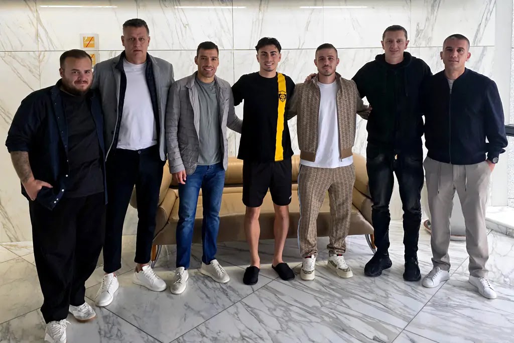 Ποδόσφαιρο σημαίνει αλληλεγγύη!