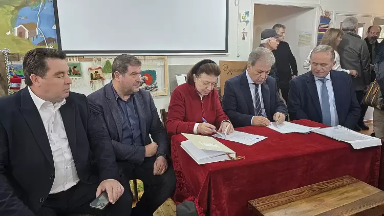 Σημαντική συμφωνία για τον Άγιο Νικόλαο Κοζάνης & το Γεφύρι Πασά στα Γρεβενά