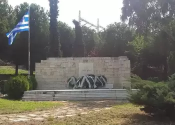 Ο ΣΠΑΡΤΑΚΟΣ τιμά ... 81 χρόνια από την εμβληματική Μάχη της Ηλεκτρικής για τη διάσωση του ομώνυμου εργοστασίου στο Kερατσίνι Ο ΣΠΑΡΤΑΚΟΣ τιμά … 81 χρόνια από την εμβληματική Μάχη της Ηλεκτρικής για τη διάσωση του ομώνυμου εργοστασίου στο Kερατσίνι