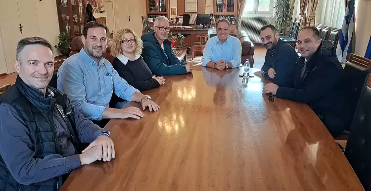 Συνάντηση στο Δημαρχείο Κοζάνης για την προετοιμασία του Πανευρωπαϊκού αγώνα Ελλάδας – Κροατίας στο μπάσκετ γυναικών