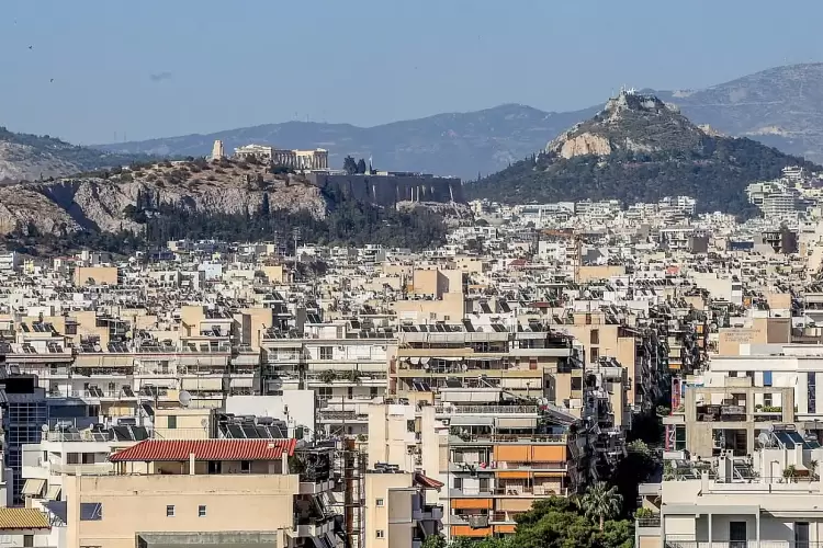 Τέλος στο σίριαλ της εκτός σχεδίου δόμησης – Έρχεται απλουστευμένος Νέος Οικοδομικός Κανονισμός