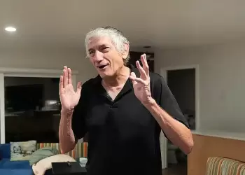 Τζον Μαρτίνης: Ο Ελληνοαμερικανός επιστήμονας κβαντικής φυσικής που πήρε το Νόμπελ Φυσικής