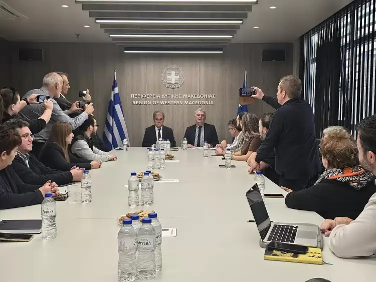 Μνημόνιο Συνεργασίας Περιφέρειας Δυτικής Μακεδονίας και Αποκεντρωμένης Διοίκησης Μνημόνιο Συνεργασίας Περιφέρειας Δυτικής Μακεδονίας και Αποκεντρωμένης Διοίκησης